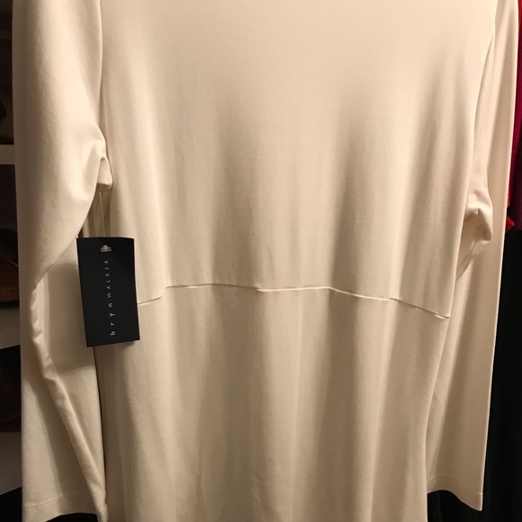 COPY - Stunning Bryn Walker 2-piece Suit - Picture 3 of 5